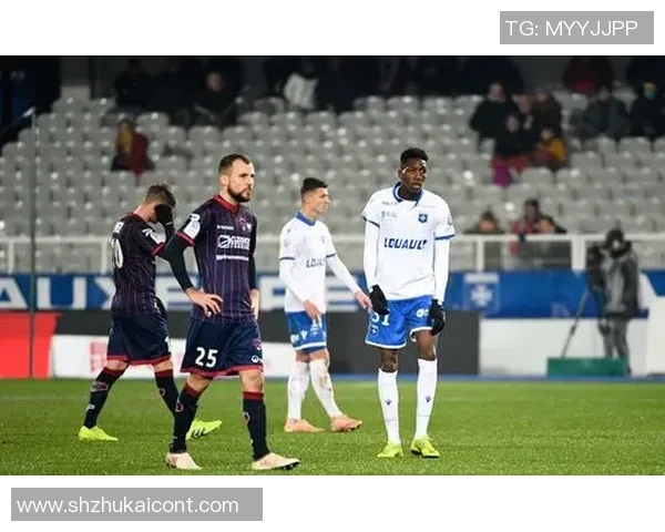 马赛与卡昂对决前瞻分析球队状态与战术布置探讨