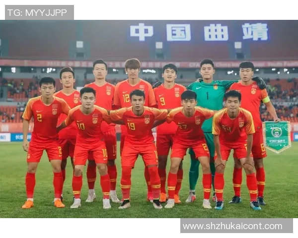 南京足球队实力引发热议球迷对球队表现的看法与争论