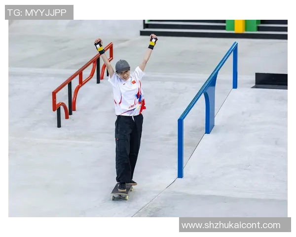 南京街舞队在滑板精英赛中的灵活性表现引发热议与赞赏